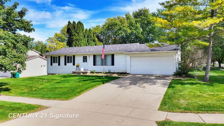 Property Photo:  429 Holland Road  MI 48433-2115 