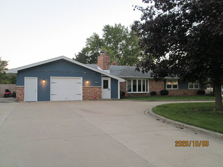 Property Photo:  8235 Old Spring St  WI 53406 