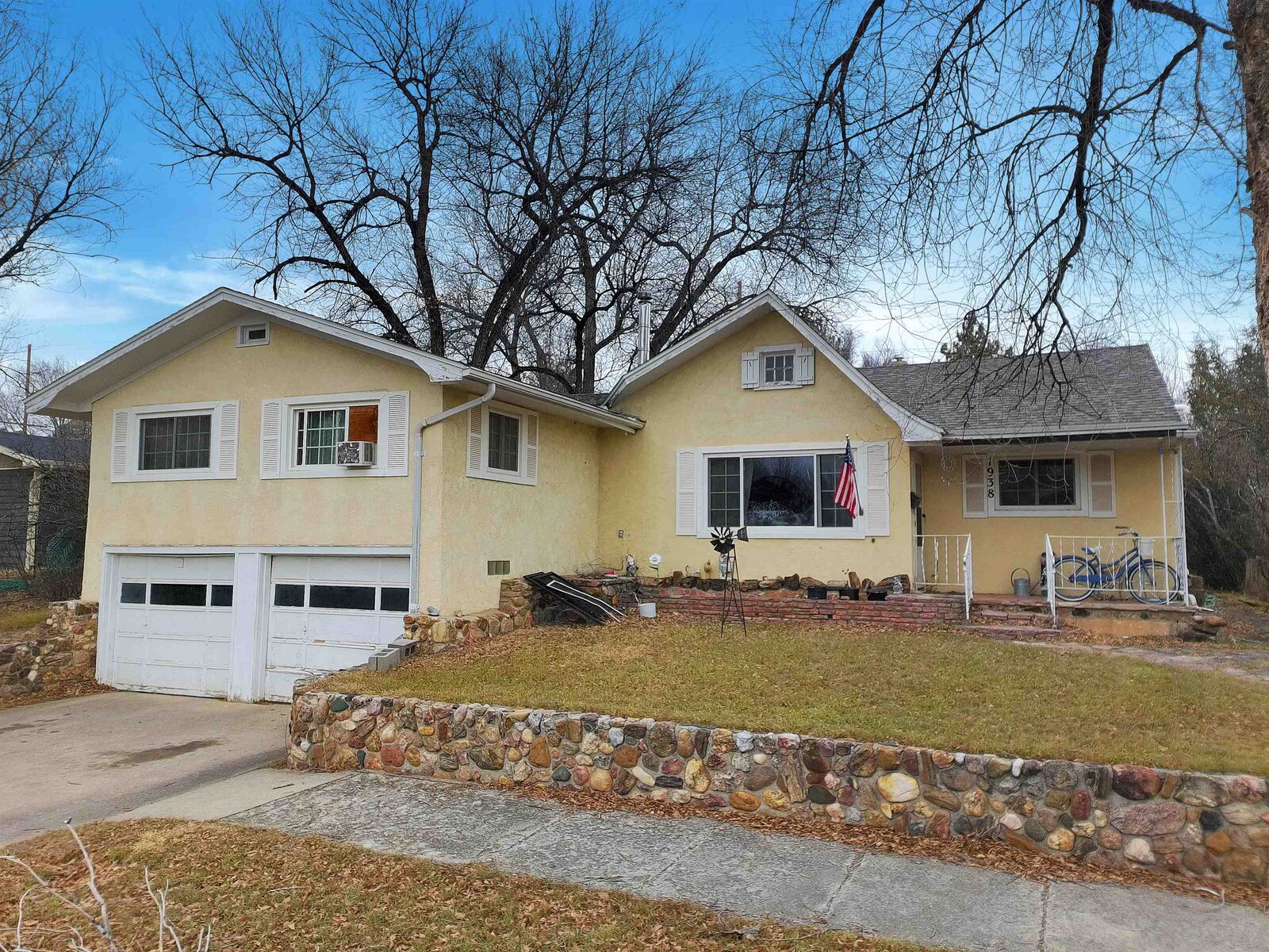 Property Photo:  1938 Washington Avenue  SD 57747 