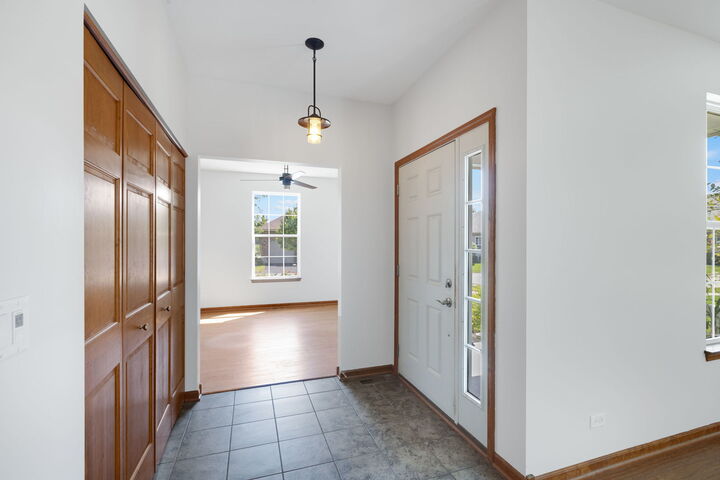 Property Photo: 900 Scottsdale Drive IL 60140