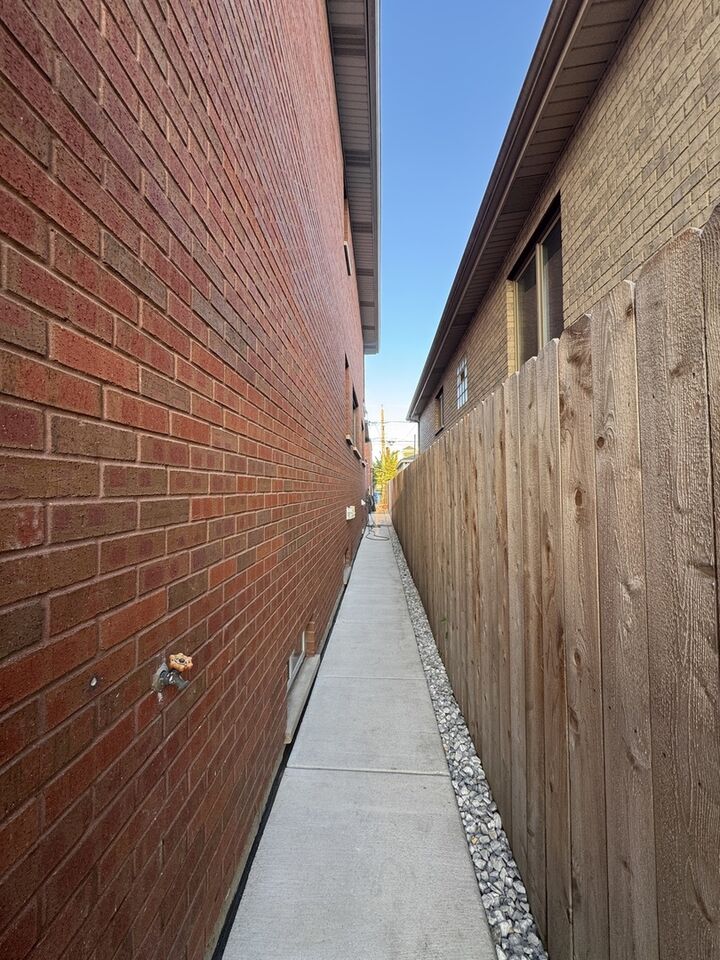 Property Photo:  4507 N New England Avenue  IL 60706 