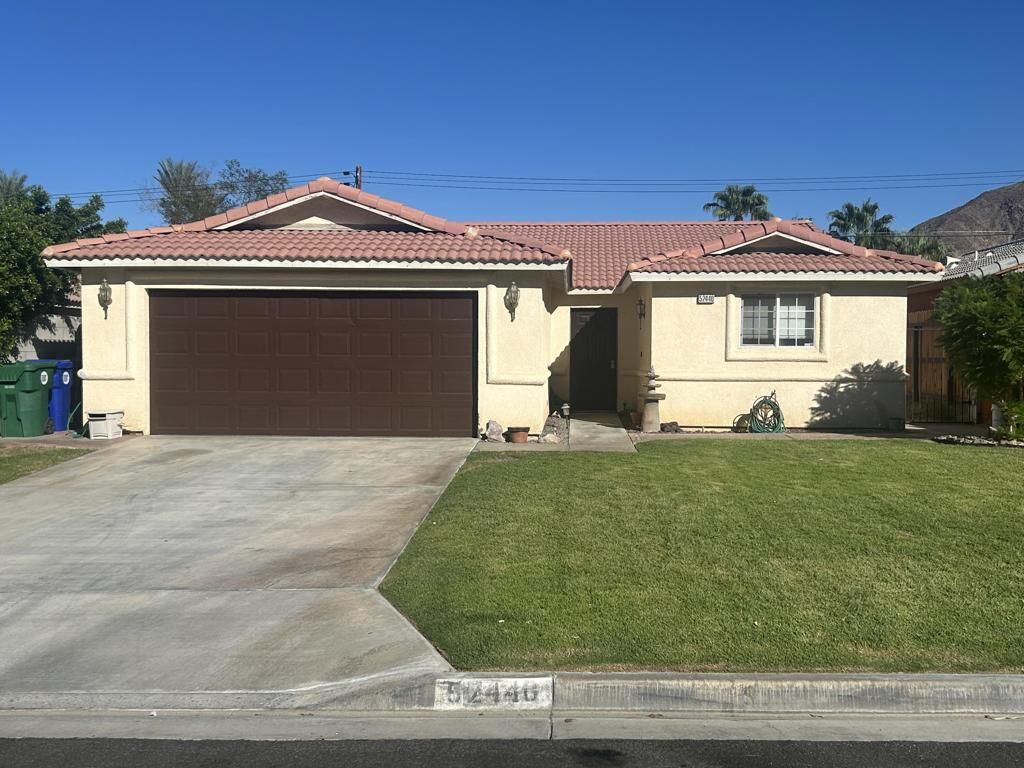 Property Photo:  52440 Avenida Carranza  CA 92253 