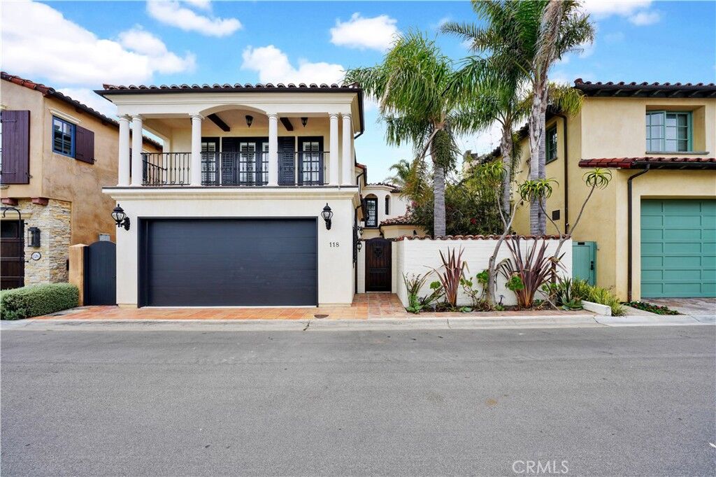 Property Photo: 118 Via Xanthe CA 92663