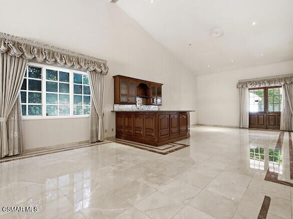 Property Photo:  5064 Gaviota Avenue  CA 91436 