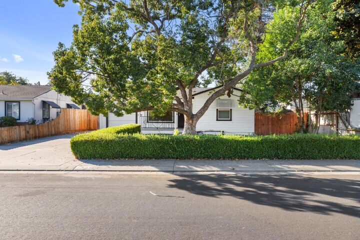 Property Photo: 3456 W Mendocino Avenue CA 95204