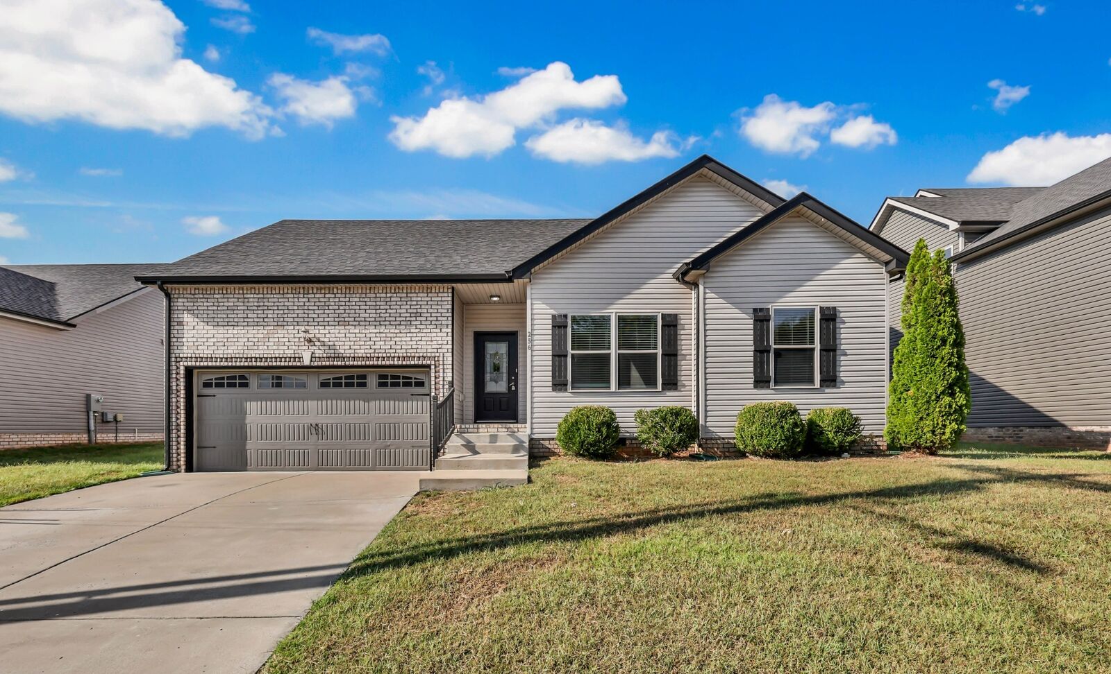 Property Photo:  256 Azalea Dr  KY 42262 