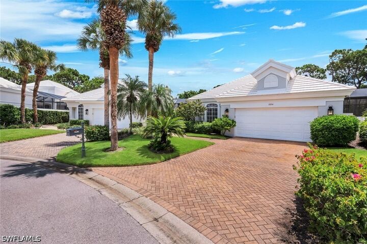 Property Photo:  15248 Devon Green Lane  FL 34110 