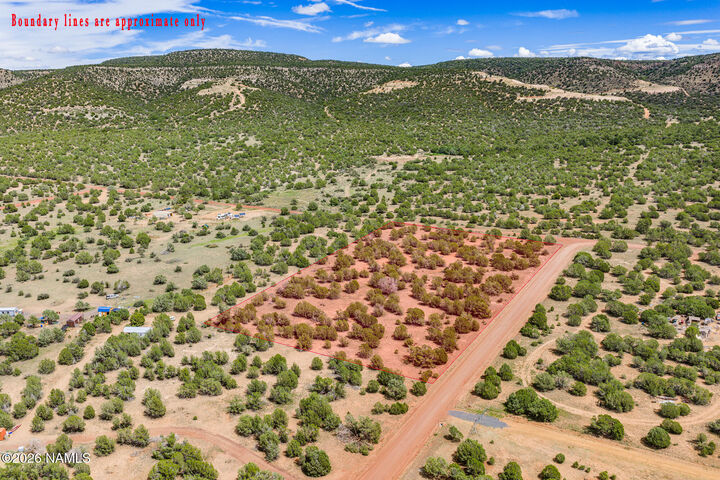 Property Photo:  45 W Valley View Boulevard  AZ 86320 