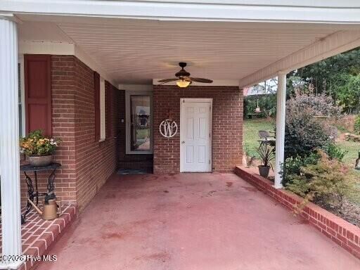 Property Photo: 403 E Tennessee Avenue NC 28016
