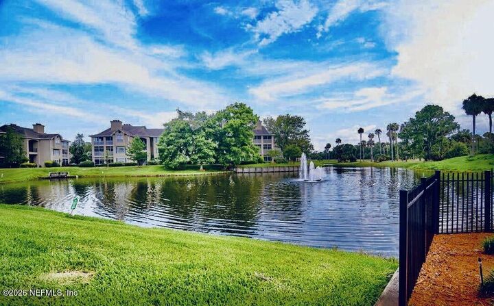 Property Photo:  300 Sandiron Circle 327  FL 32082 