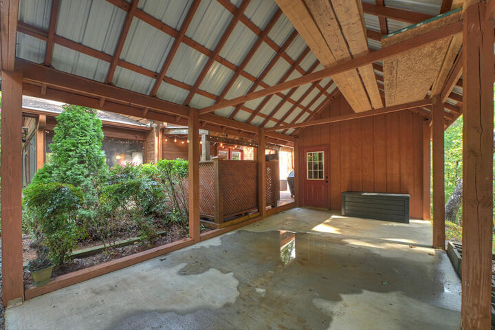 Property Photo:  1175 Nexus Drive  GA 30540 