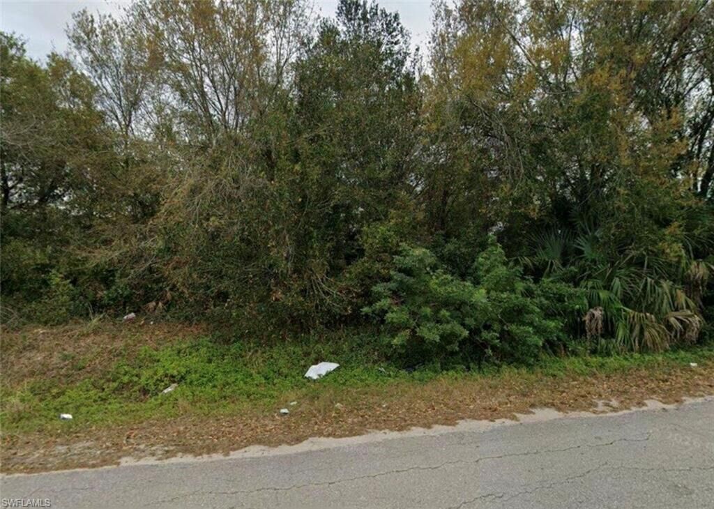 Property Photo: 2125 Leda Ave S FL 33973