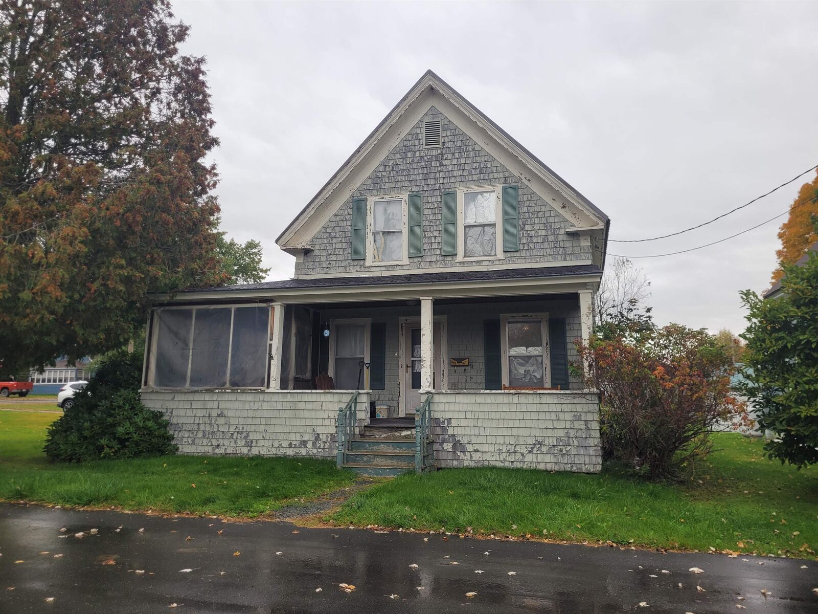 Property Photo:  4 Hopkinson Place  NH 03584 
