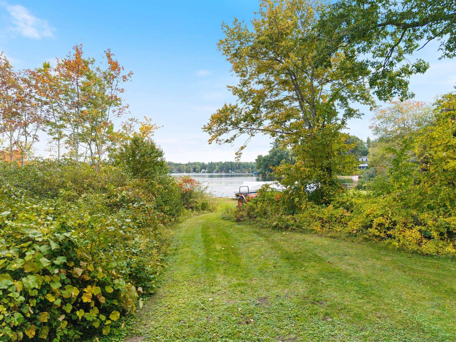 Property Photo:  12 Holts Point Road  NH 03873 
