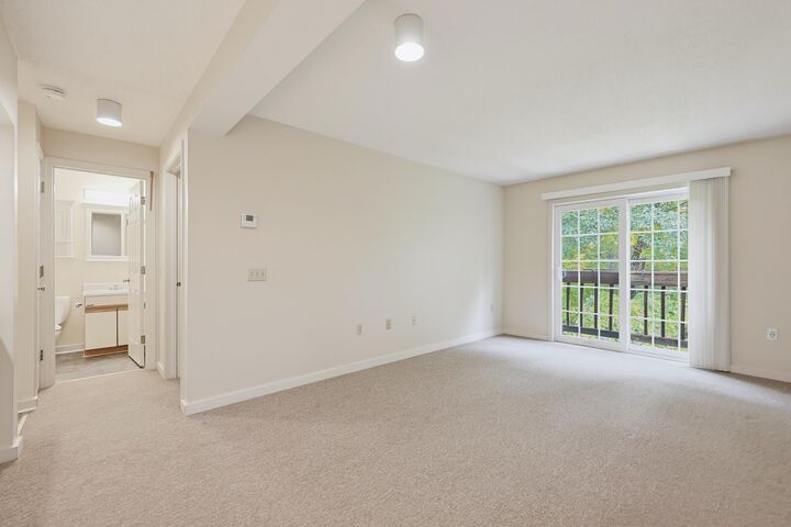 Property Photo:  30 Wolf Road  NH 29588 