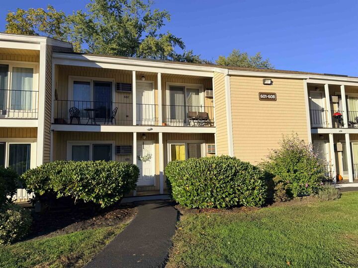 Property Photo: 604 Cocheco Court NH 03820