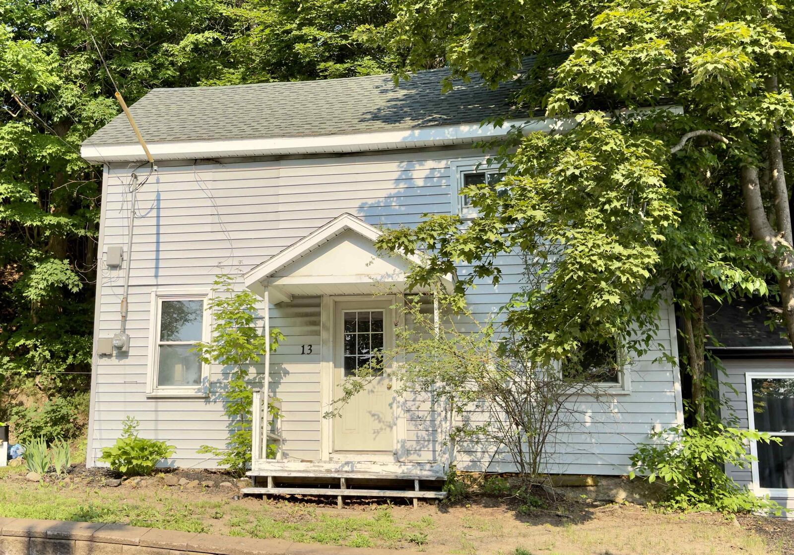 Property Photo:  13 Chester Avenue  NS B4N 2J4 