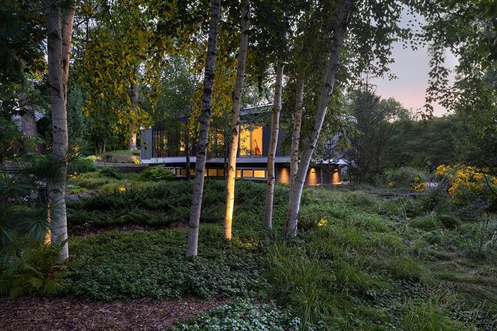 Property Photo: 1520 Kaltern Lane MN 55416
