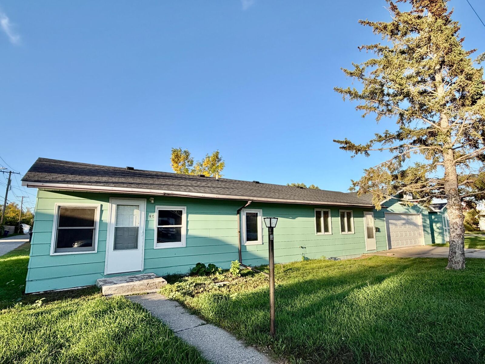 Property Photo:  615 6th Street SE  MN 56601 