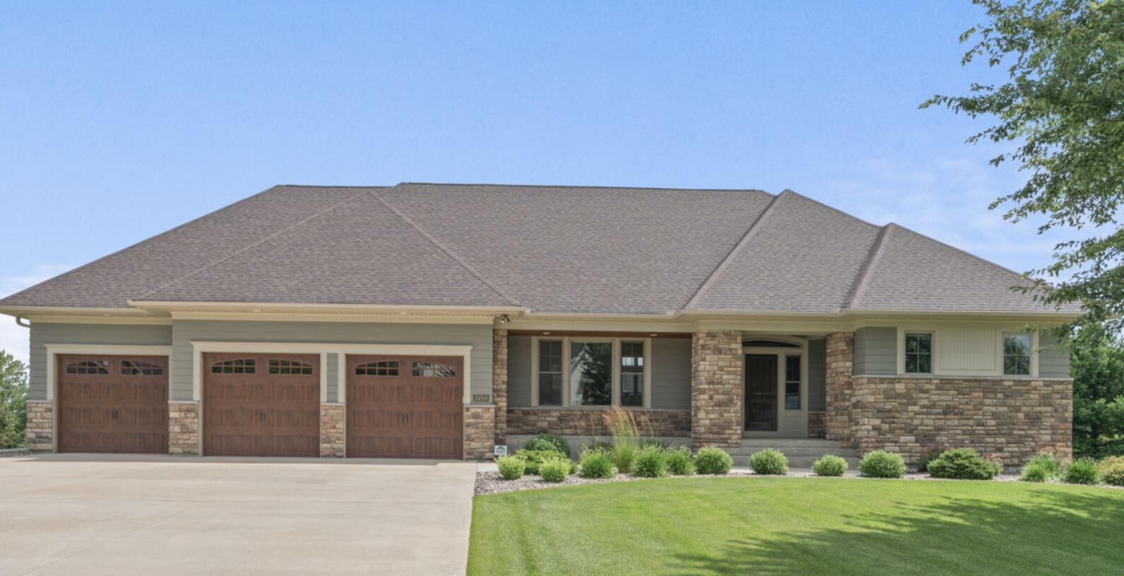 Property Photo: 3494 Pete Miller Court N MN 55082