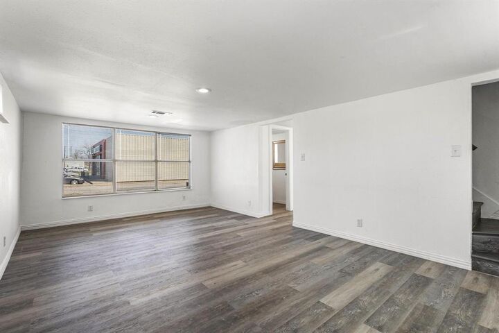 Property Photo:  127 W Texas Street  TX 75021 