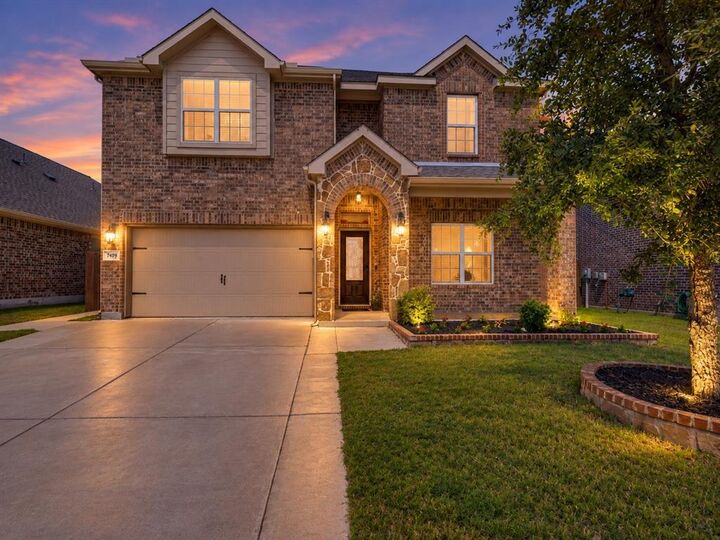 Property Photo:  200 Mount Olive Avenue  TX 75072 