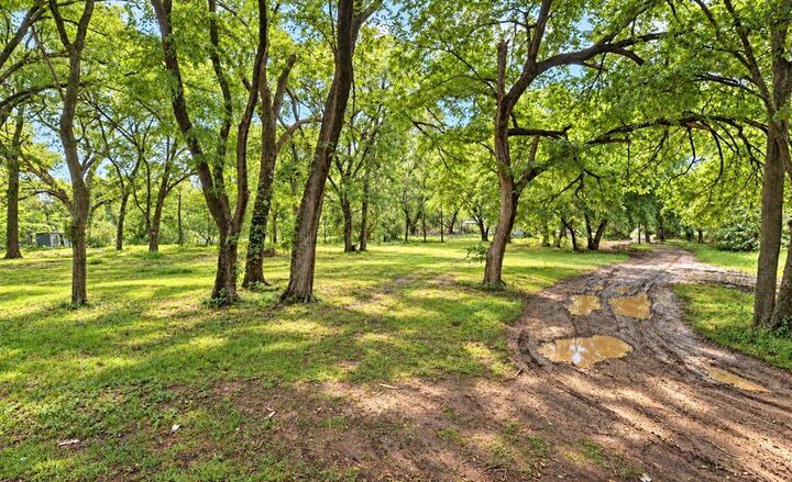 Property Photo:  152 Bowden Circle  TX 76028 