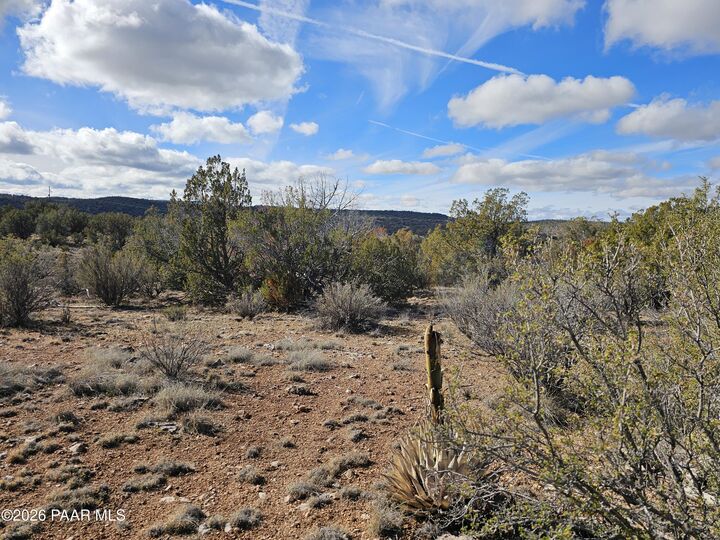 Property Photo: 30022 W Amalia Road AZ 86337