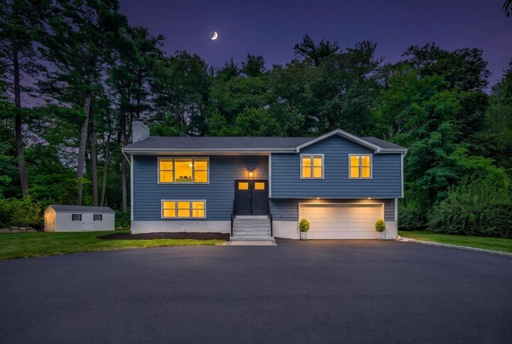 Property Photo:  8 Willowdale Dr  MA 01940 