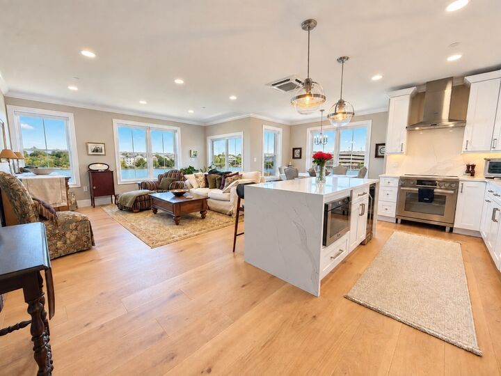 Property Photo:  16 Franklin Street 2302  MA 01970 