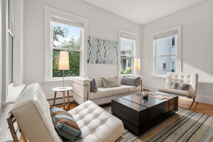 Property Photo:  82 Tuttle St 1  MA 02125 