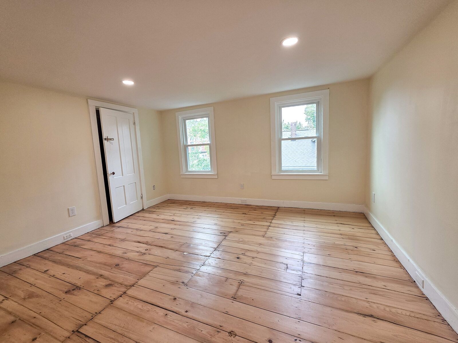 Property Photo:  20 Chilcott Pl 2  MA 02130 