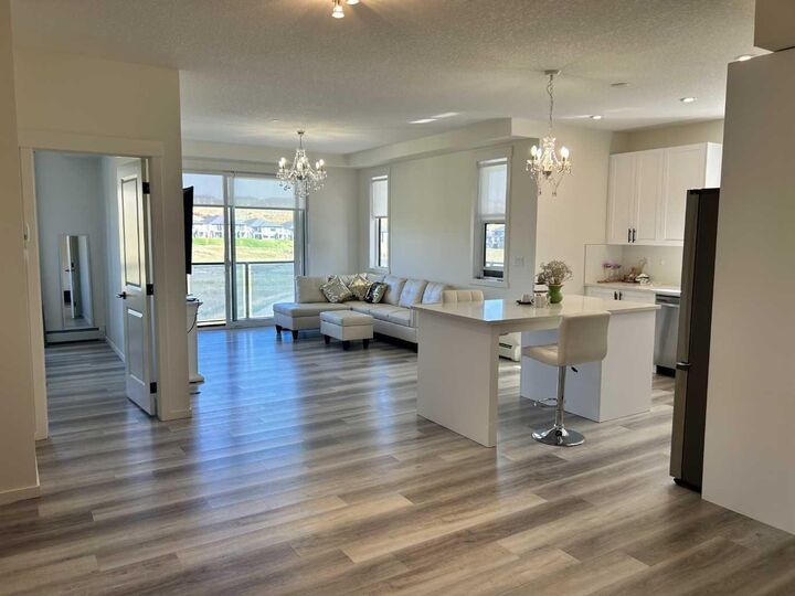 Property Photo:  15 Sage Meadows Landing NW 6211  AB T3P 1E5 