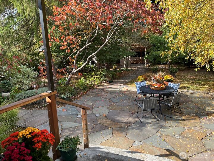 Property Photo:  10523  13th Avenue NW  WA 98177 