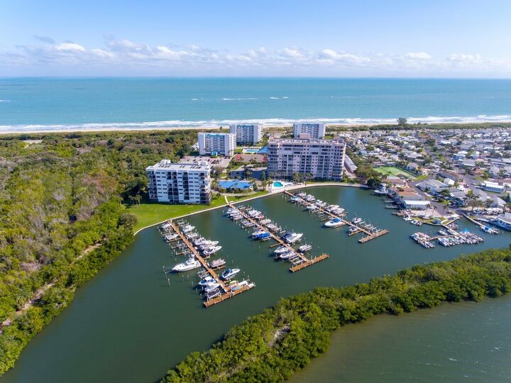 Property Photo: 5151 N Highway A1a Highway 313 FL 34949