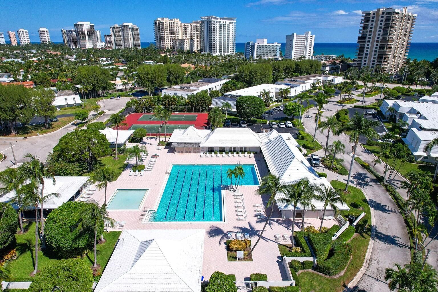 Property Photo:  1160 Sugar Sands Boulevard 401  FL 33404 