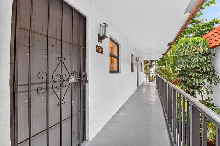 Property Photo:  2121 W Woolbright Road K202  FL 33426 