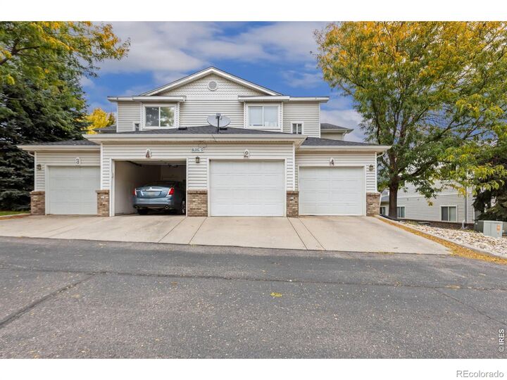 Property Photo:  950 52nd Ave Ct 2  CO 80634 