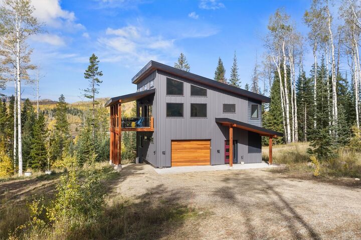 Property Photo:  57205 Golden Tide Place  CO 80428 