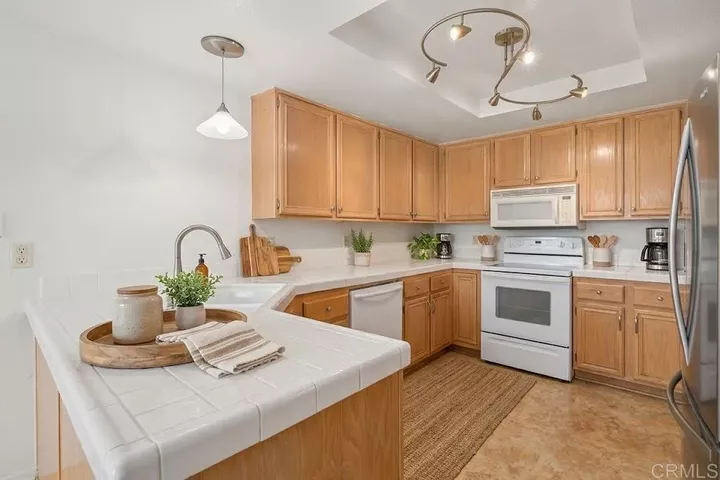 Property Photo:  1242 Rue Saint Moritz  CA 92078 