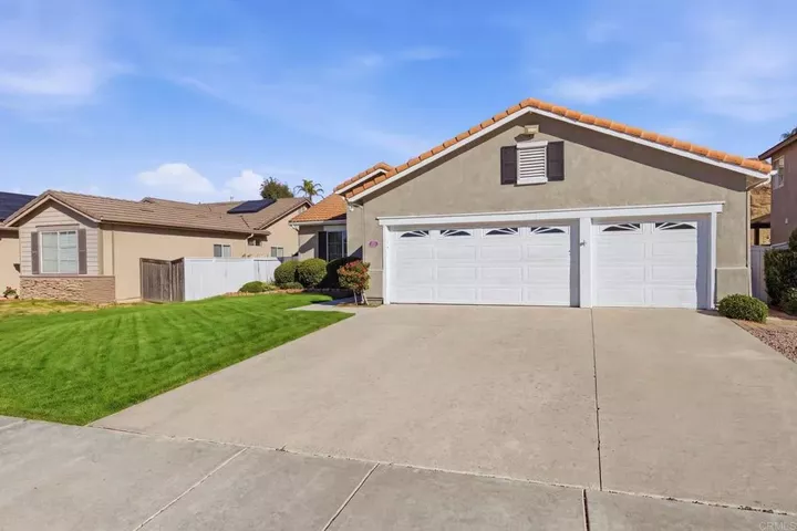 Property Photo: 33012 Regina Drive CA 92592