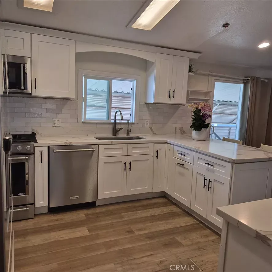 Property Photo:  507 S Euclid 60  CA 92704 