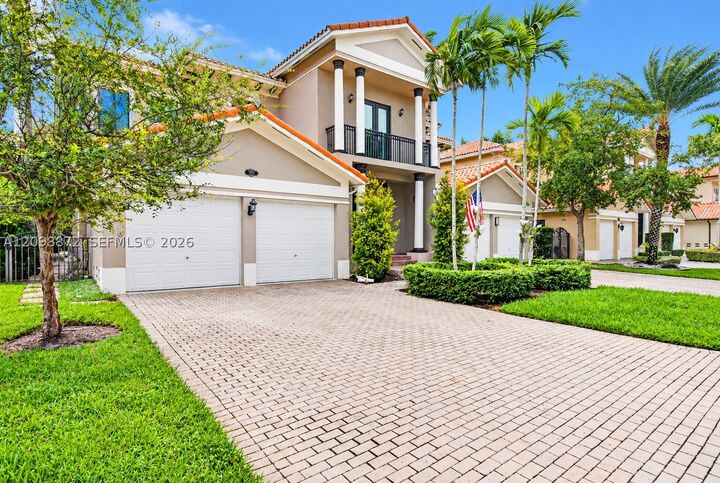 Property Photo: 7876 SW 194th St FL 33157