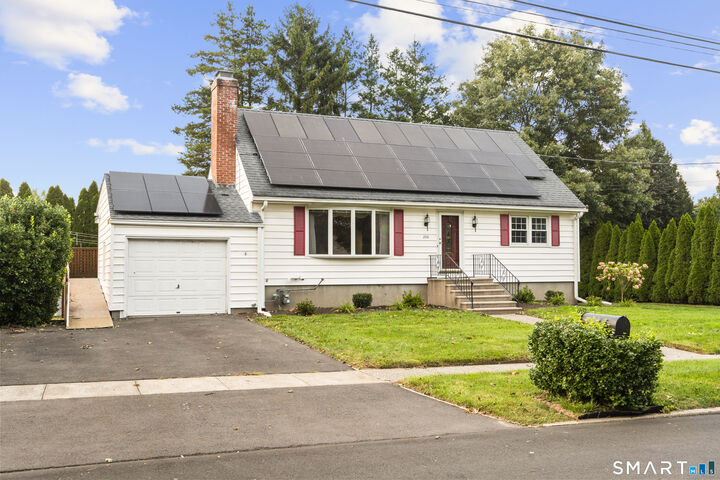 Property Photo:  200 Fairfax Drive  CT 06614 