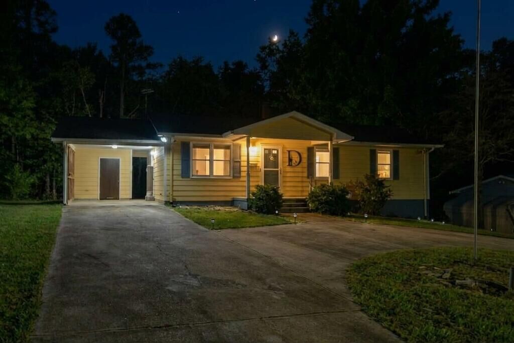 Property Photo:  2117 Eastover Drive  VA 24592 