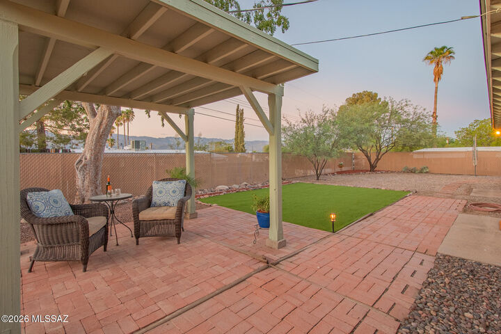 Property Photo:  6965 E Luana Drive  AZ 85710 