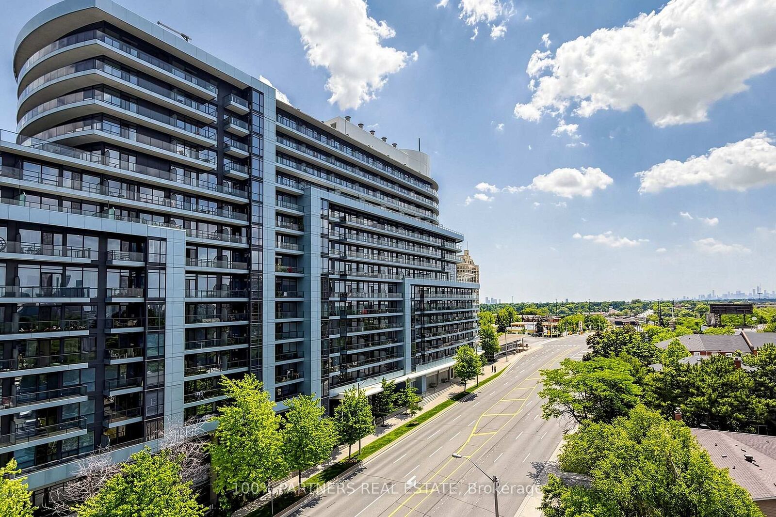 Property Photo:  2 Teagarden Court 707  ON M2N 5Z9 
