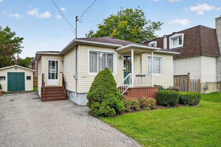 Property Photo:  1624 Aubin Avenue  ON K6J 4S6 