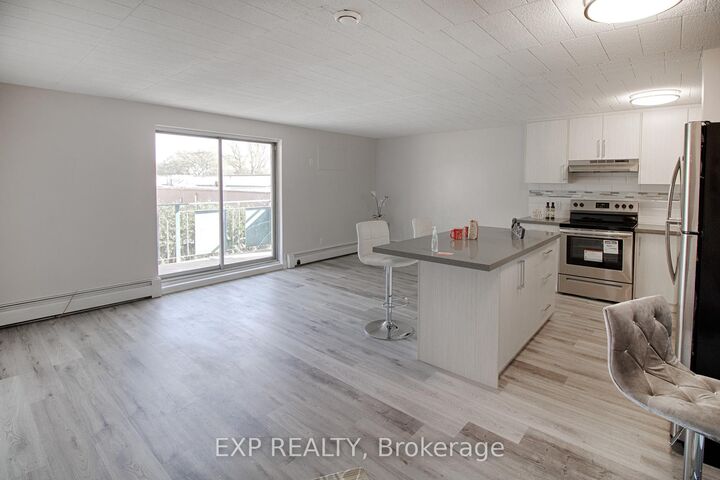 Property Photo:  6287 O'Neil Street 23  ON L2J 1M6 