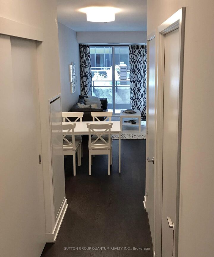 Property Photo:  1030 King Street W 220  ON M6K 0B4 
